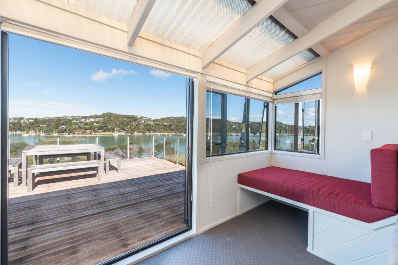 The Tide Watcher - Okiato Holiday Home Opua Exterior photo