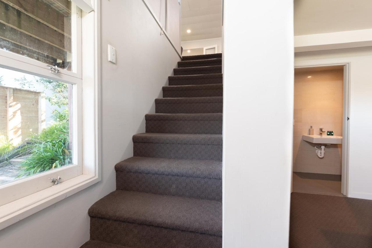 The Tide Watcher - Okiato Holiday Home Opua Exterior photo