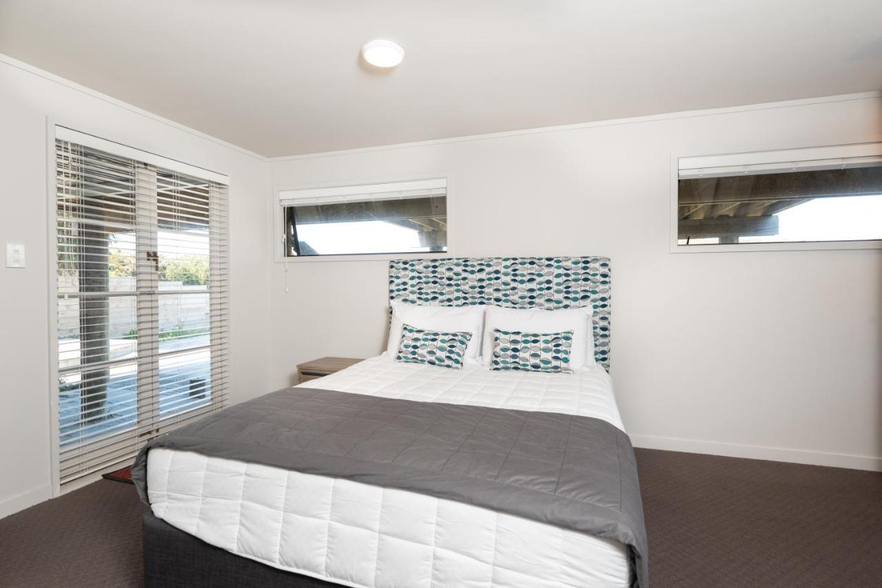 The Tide Watcher - Okiato Holiday Home Opua Exterior photo